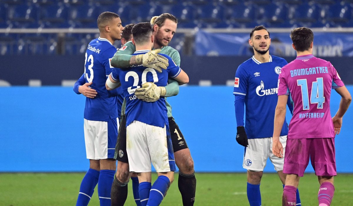 Schalke bejubelt des Sieg über Hoffenheim
